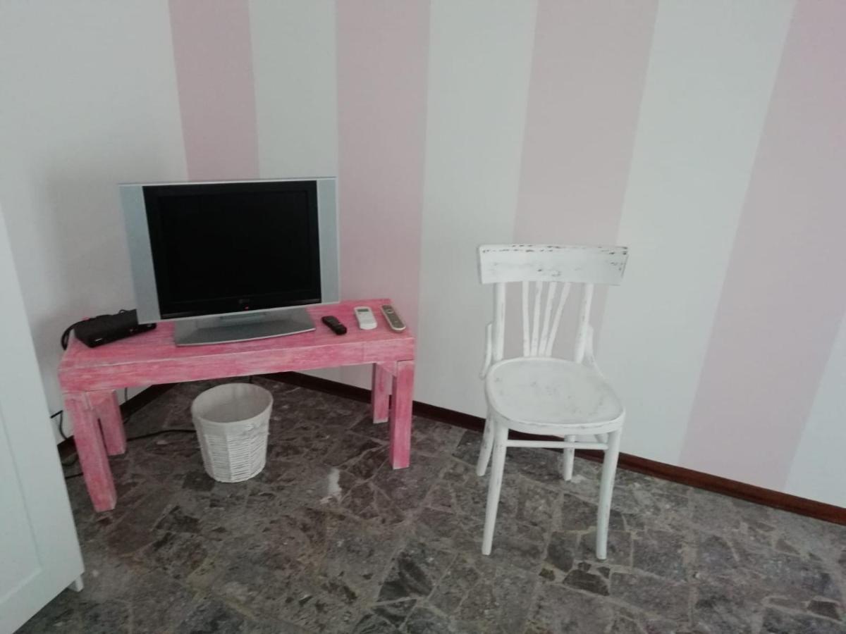 Good Morning Shopping Bed and Breakfast Serravalle Scrivia Εξωτερικό φωτογραφία
